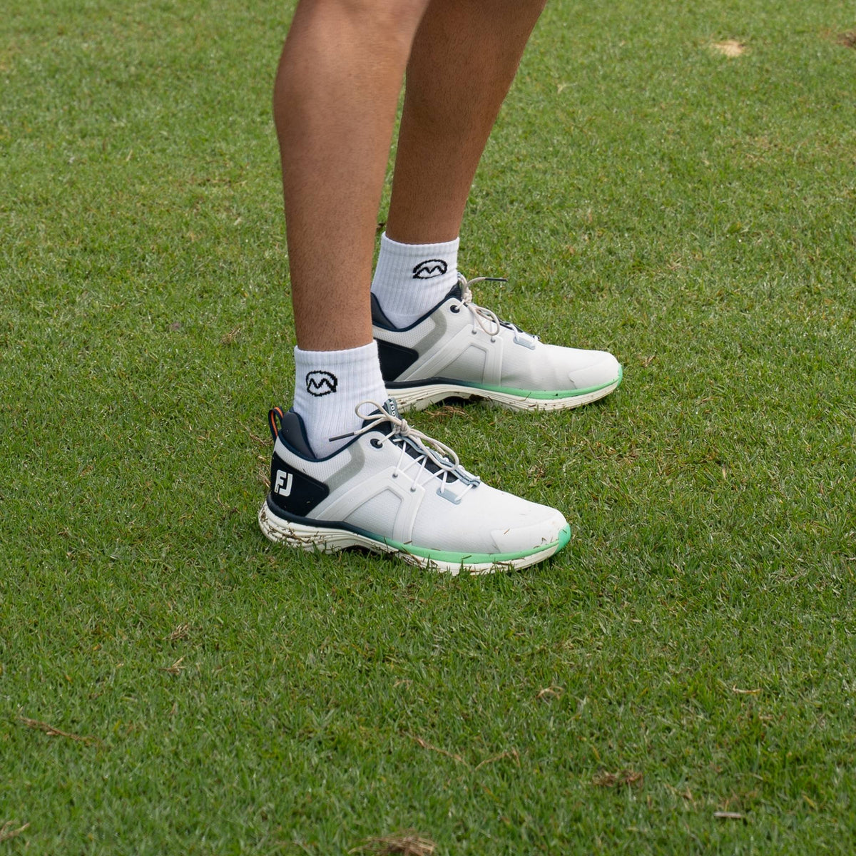 Ornum Performance Knitted 1/4 Crew Socks - White