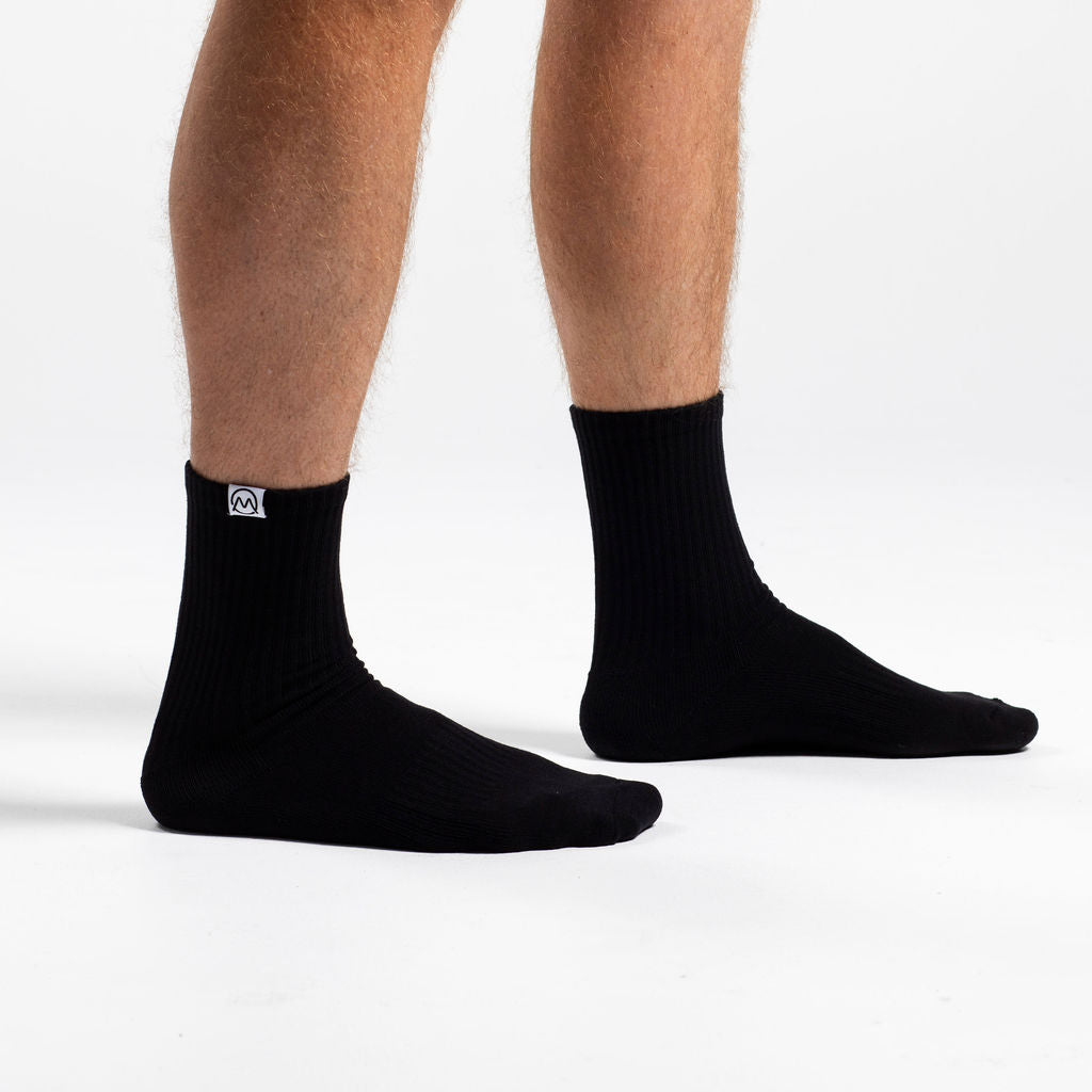 Ornum Performance Mid Crew Golf Socks - Black